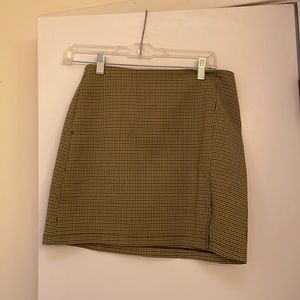 Urban outfitters yellow mini skirt with slit detail